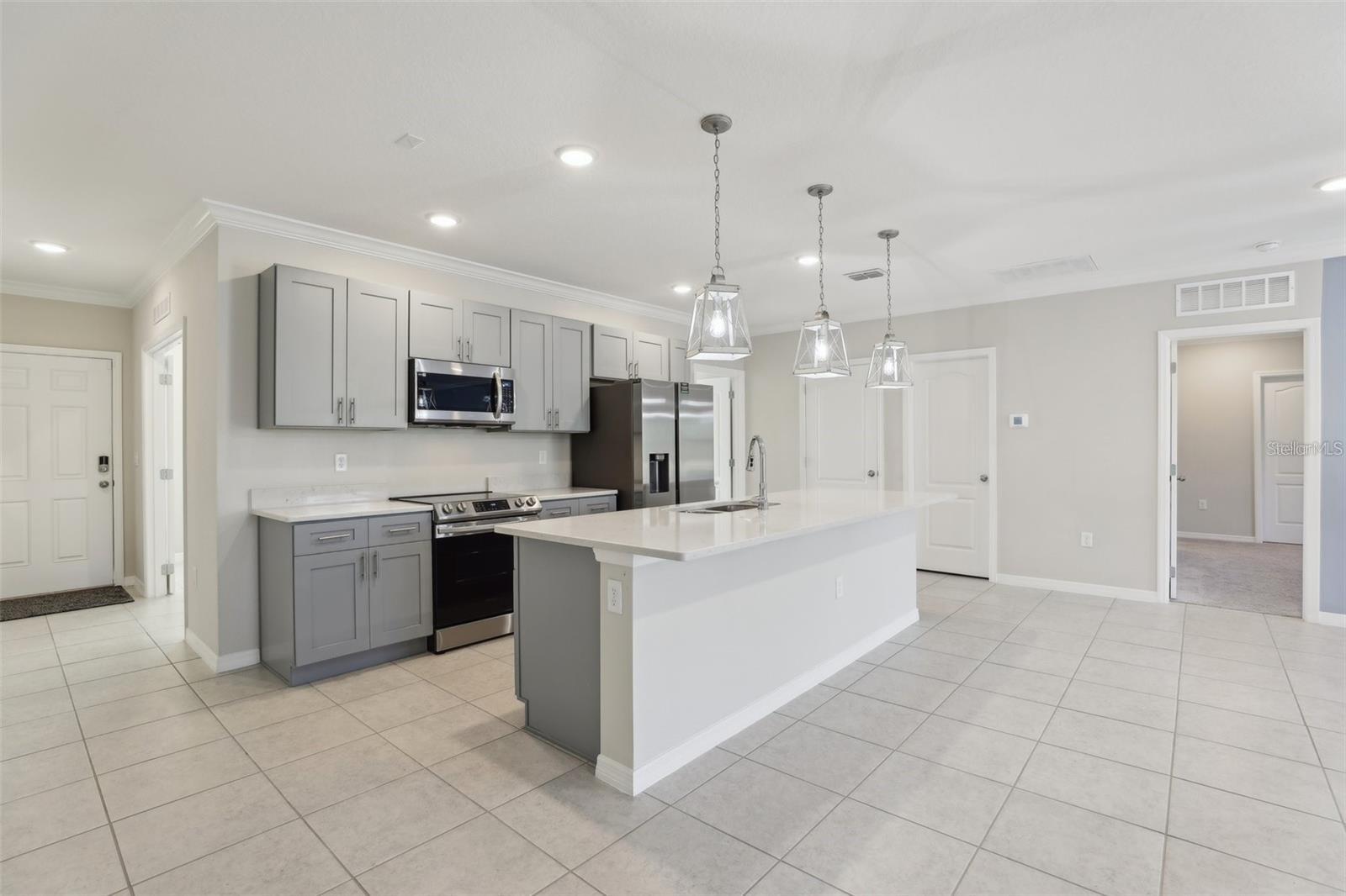 2410 PARK AVE, INDIAN LAKE ESTATES, FL — photo 9