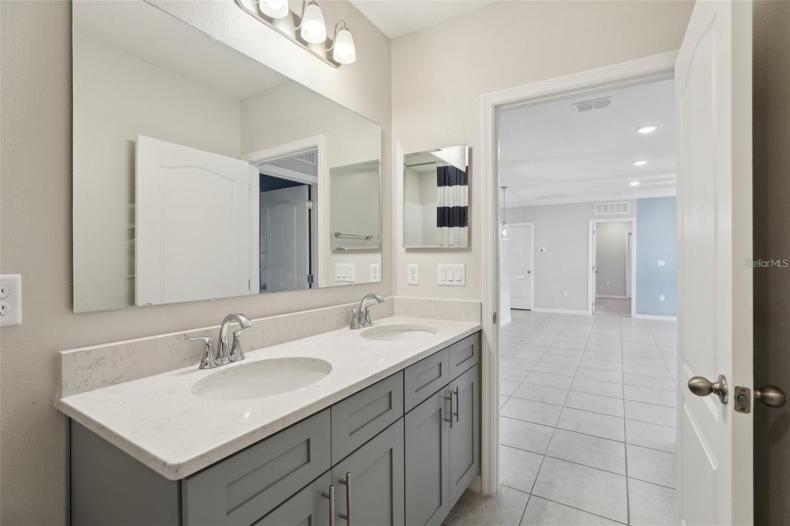 2410 PARK AVE, INDIAN LAKE ESTATES, FL — photo 19