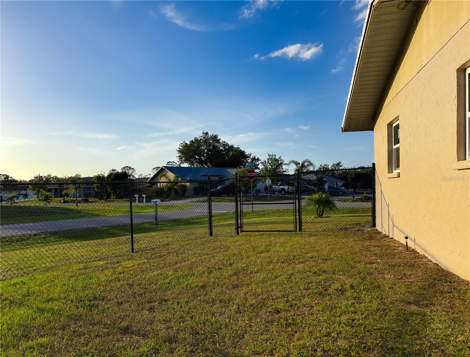 389 MILLPORT ST NW, PORT CHARLOTTE, FL — photo 27