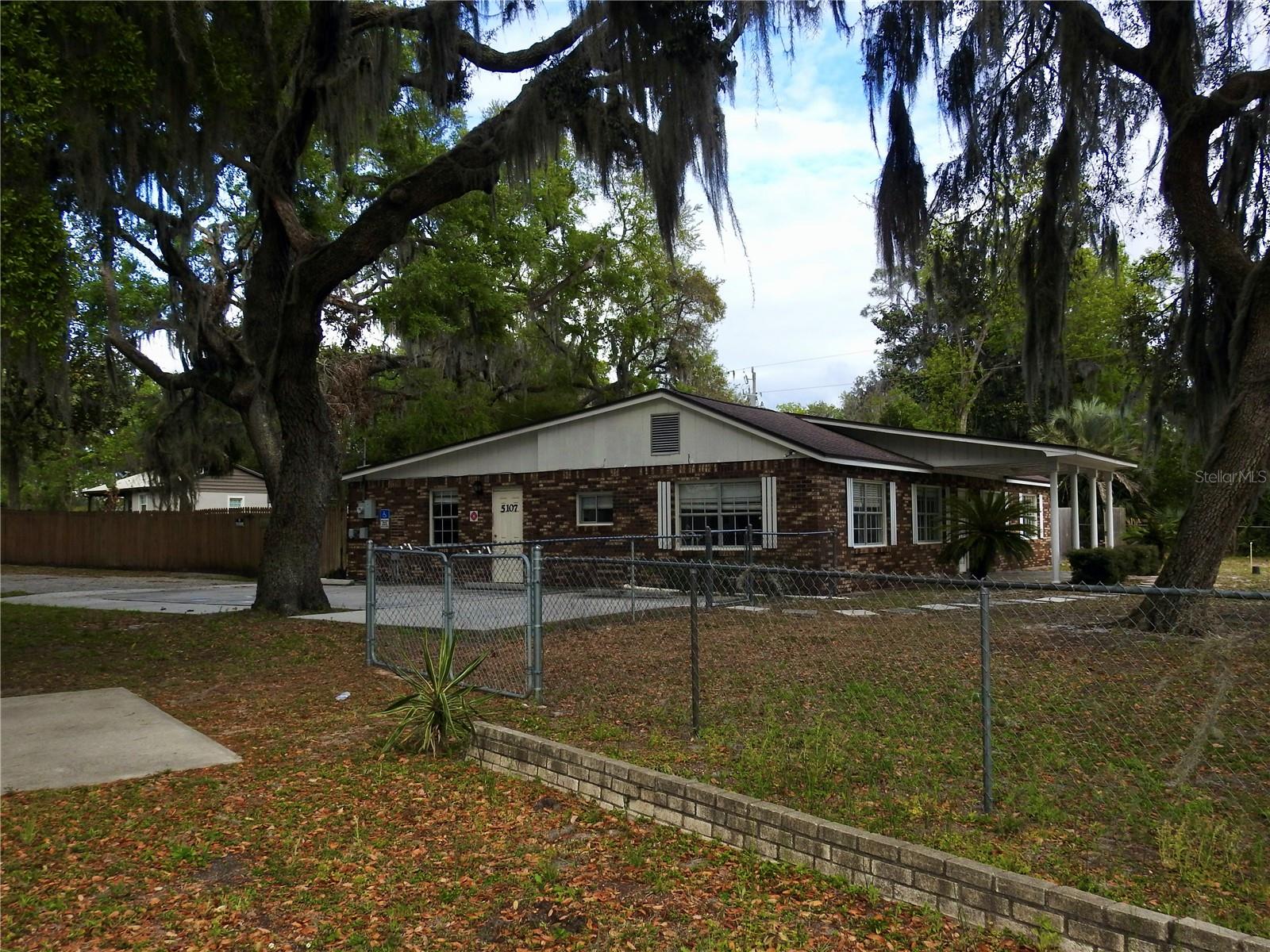 5107 COUNTY ROAD 163, WILDWOOD, FL — photo 4