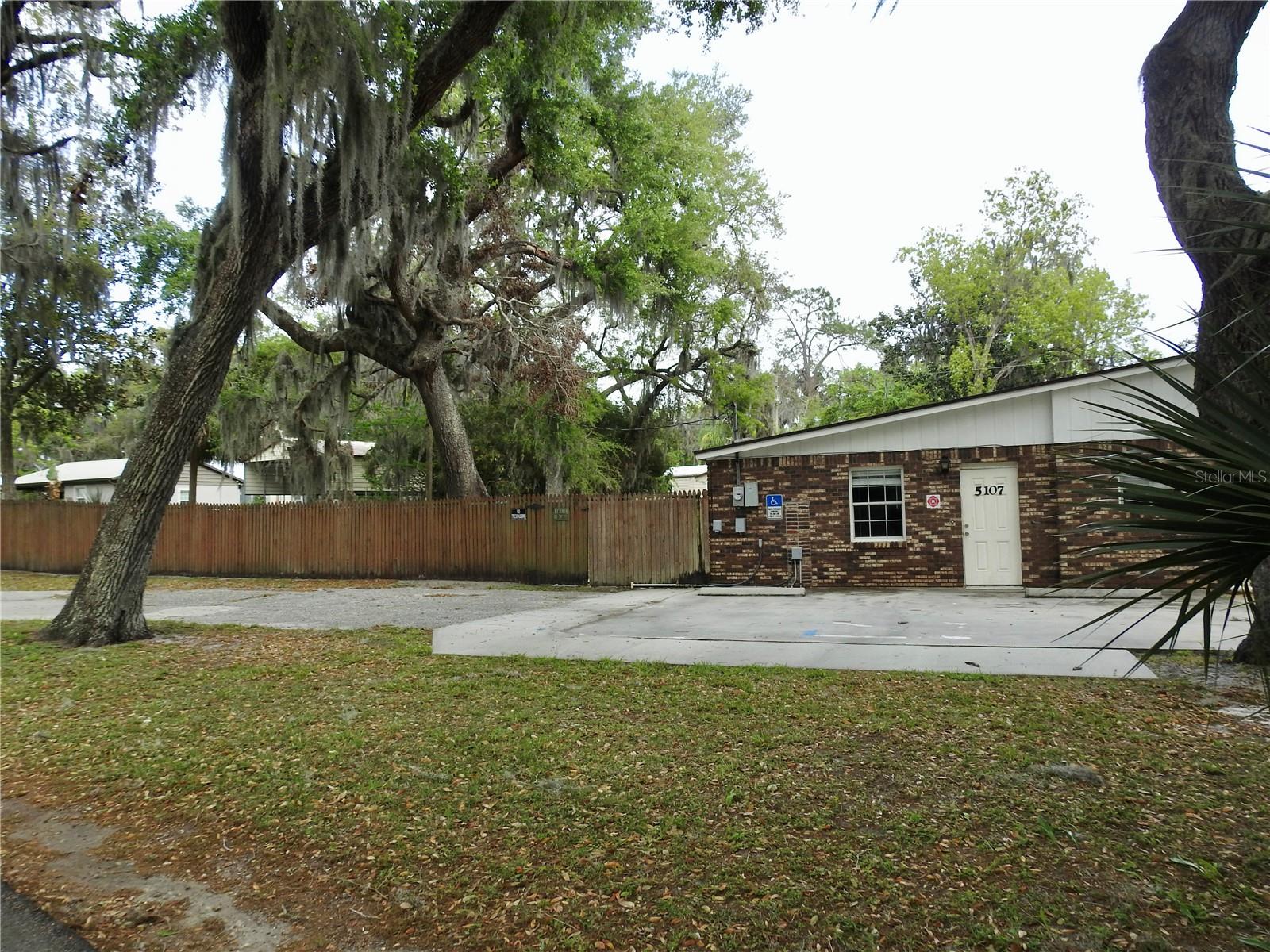 5107 COUNTY ROAD 163, WILDWOOD, FL — photo 5