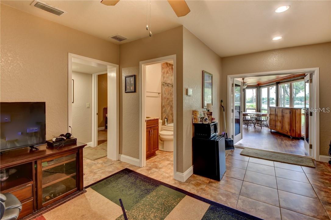 910 N KEPLER RD, DELAND, FL — photo 37