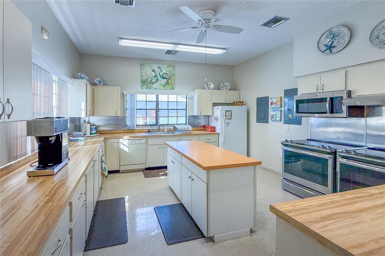 153 EGRET CIR, ELLENTON, FL — photo 47