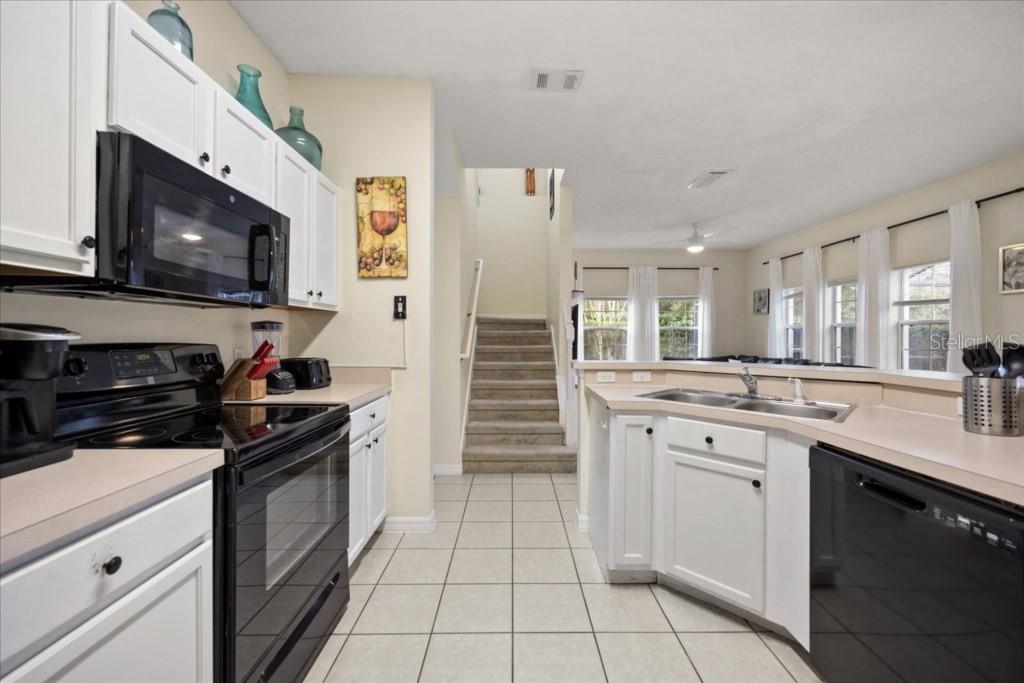 151 POMPANO BEACH DR, KISSIMMEE, FL — photo 34
