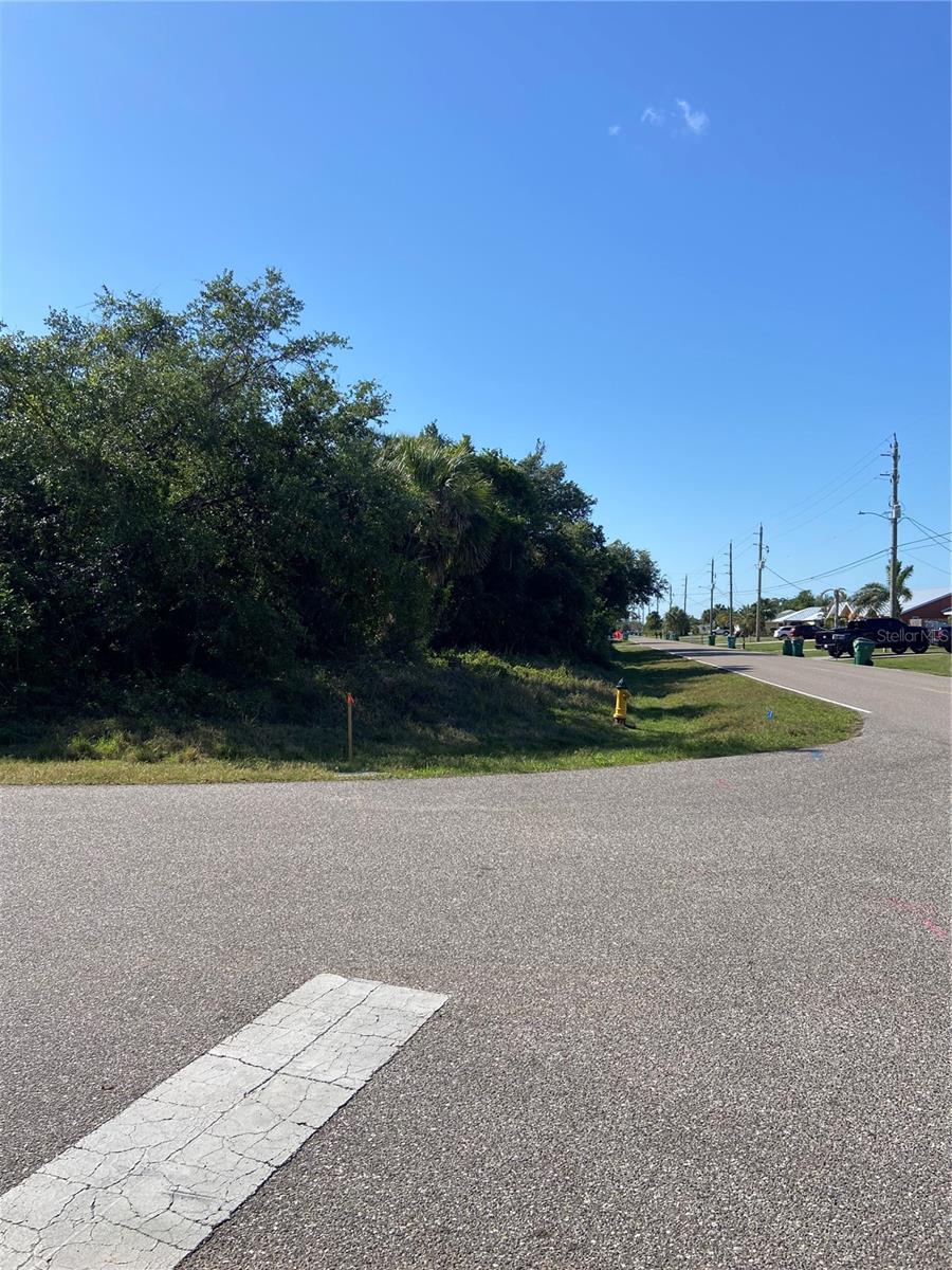 1189 BELMAR AVE, PORT CHARLOTTE, FL — photo 3