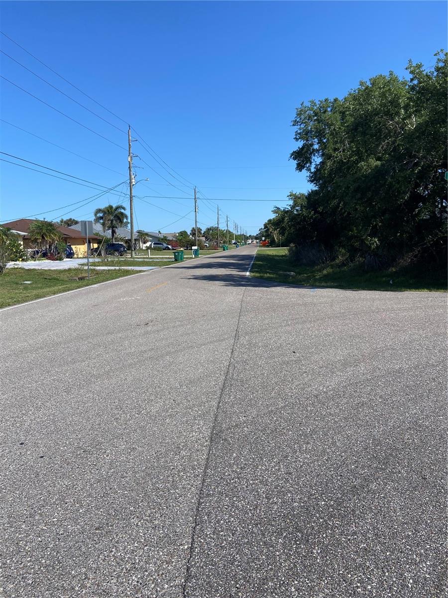 1189 BELMAR AVE, PORT CHARLOTTE, FL — photo 11