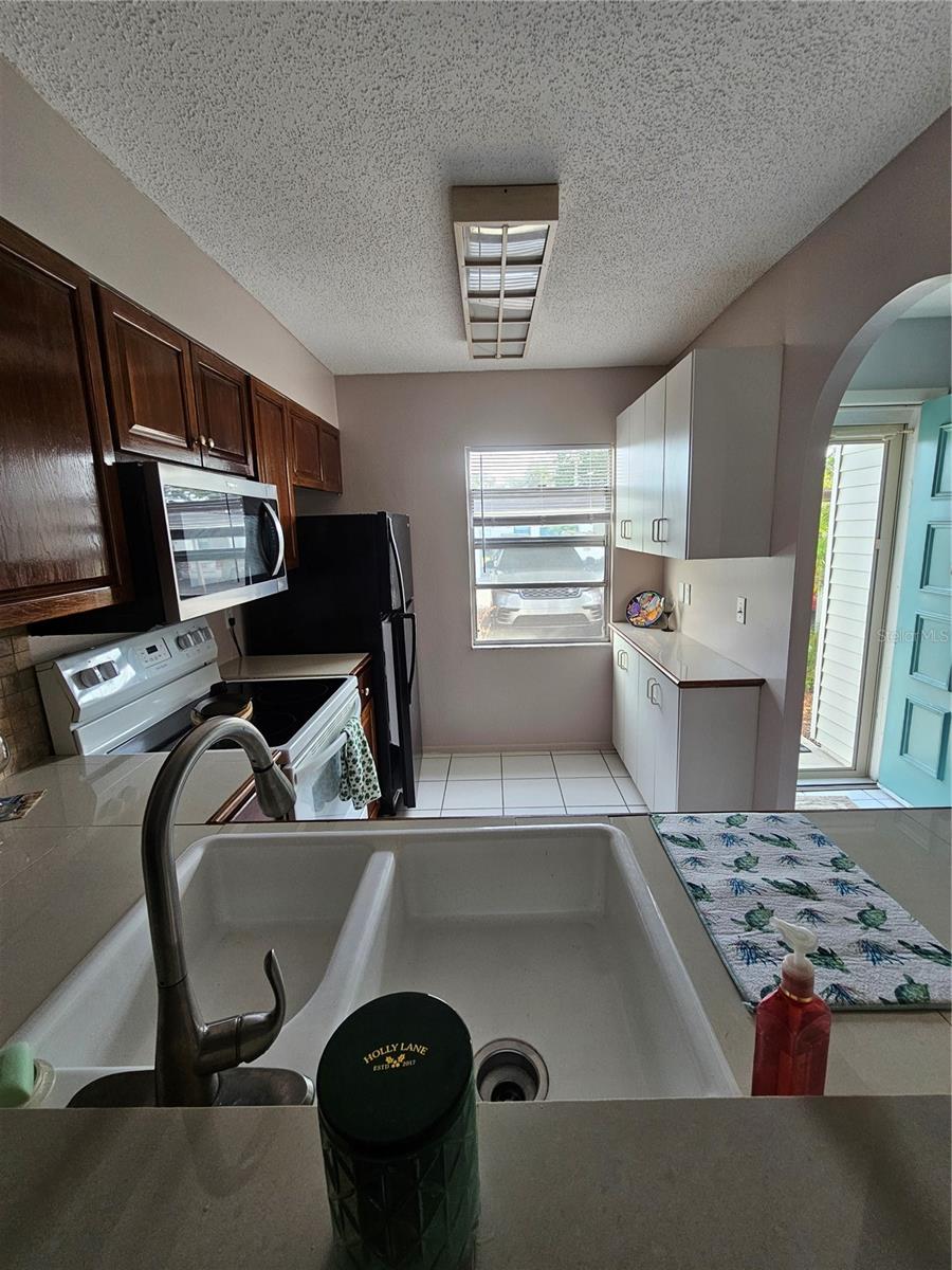 13813 MISSION OAKS BLVD, SEMINOLE, FL — photo 6