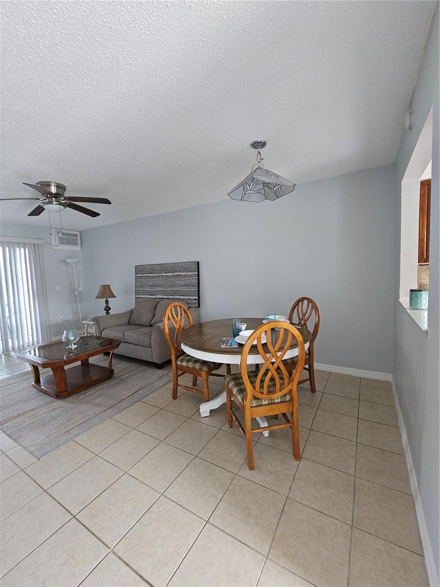 13813 MISSION OAKS BLVD, SEMINOLE, FL — photo 7