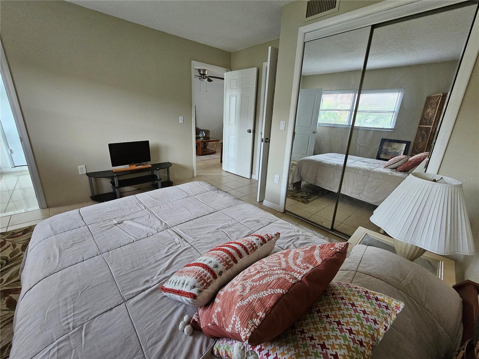 13813 MISSION OAKS BLVD, SEMINOLE, FL — photo 23