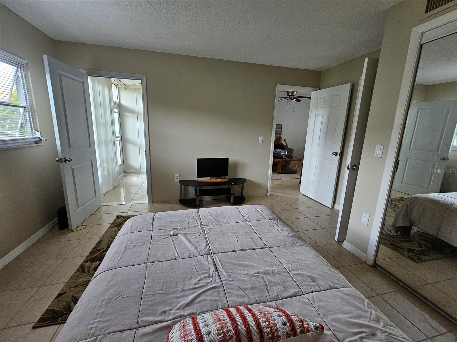 13813 MISSION OAKS BLVD, SEMINOLE, FL — photo 24