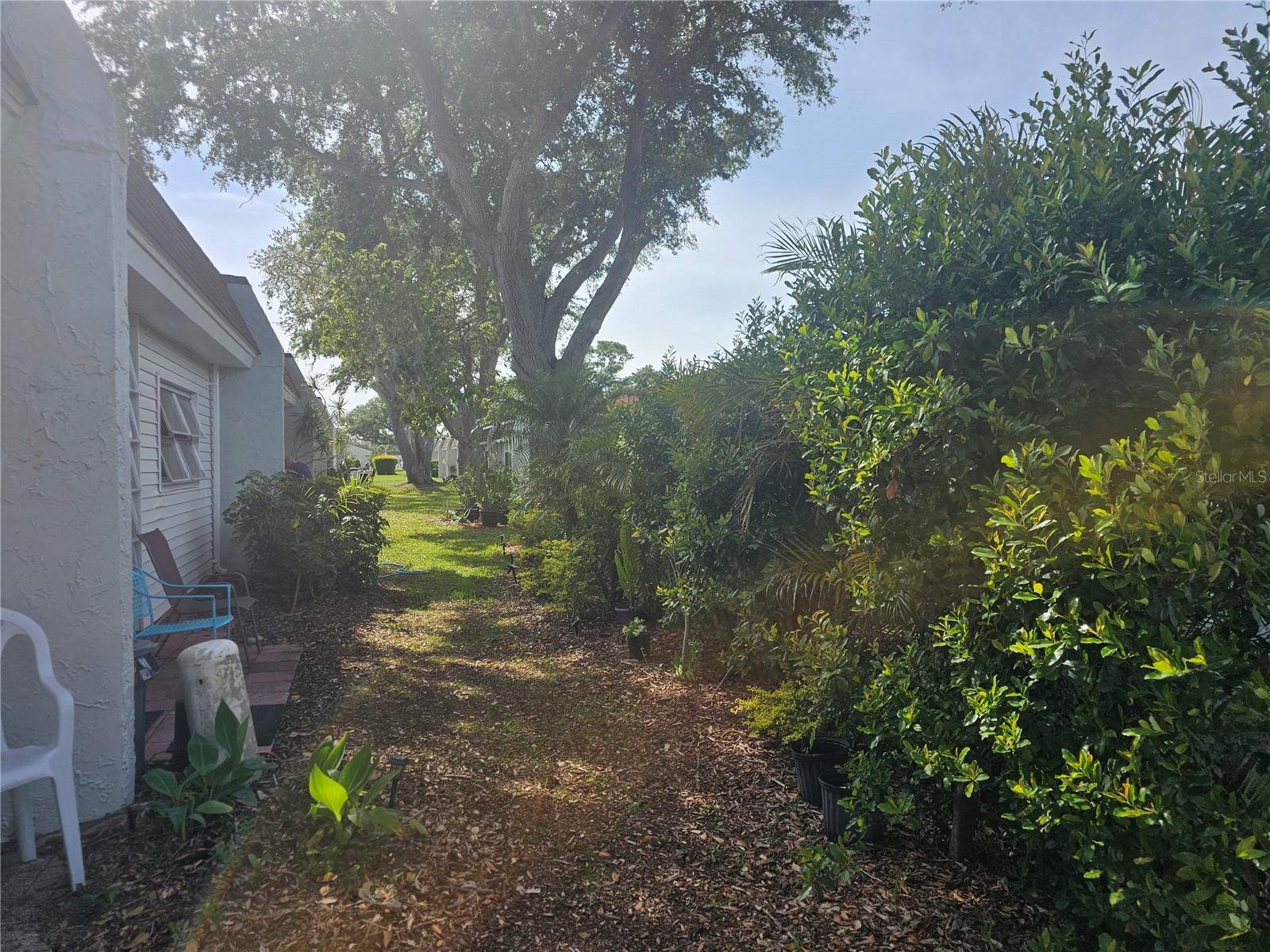 13813 MISSION OAKS BLVD, SEMINOLE, FL — photo 31