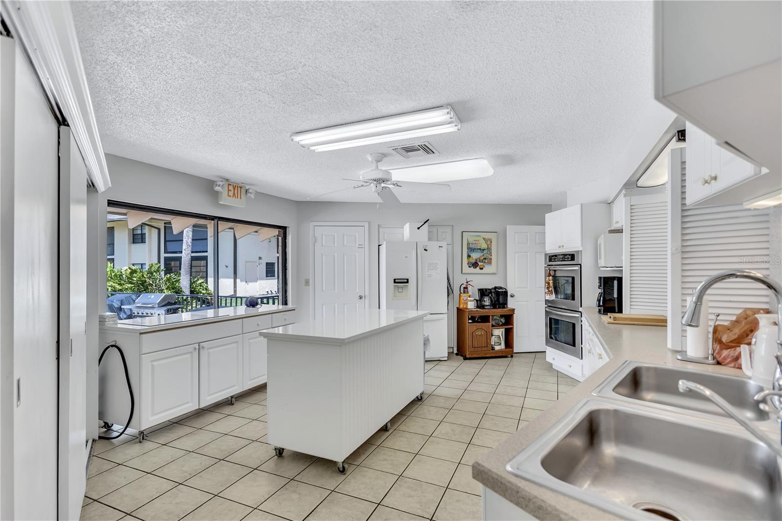 12300 VONN RD #1102, LARGO, FL — photo 40