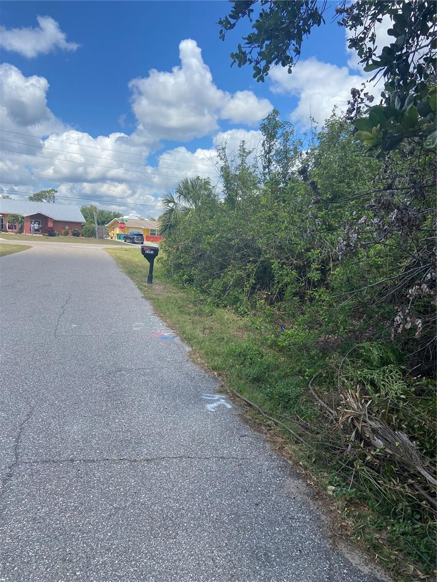 1190 VERNON AVE, PORT CHARLOTTE, FL — photo 4