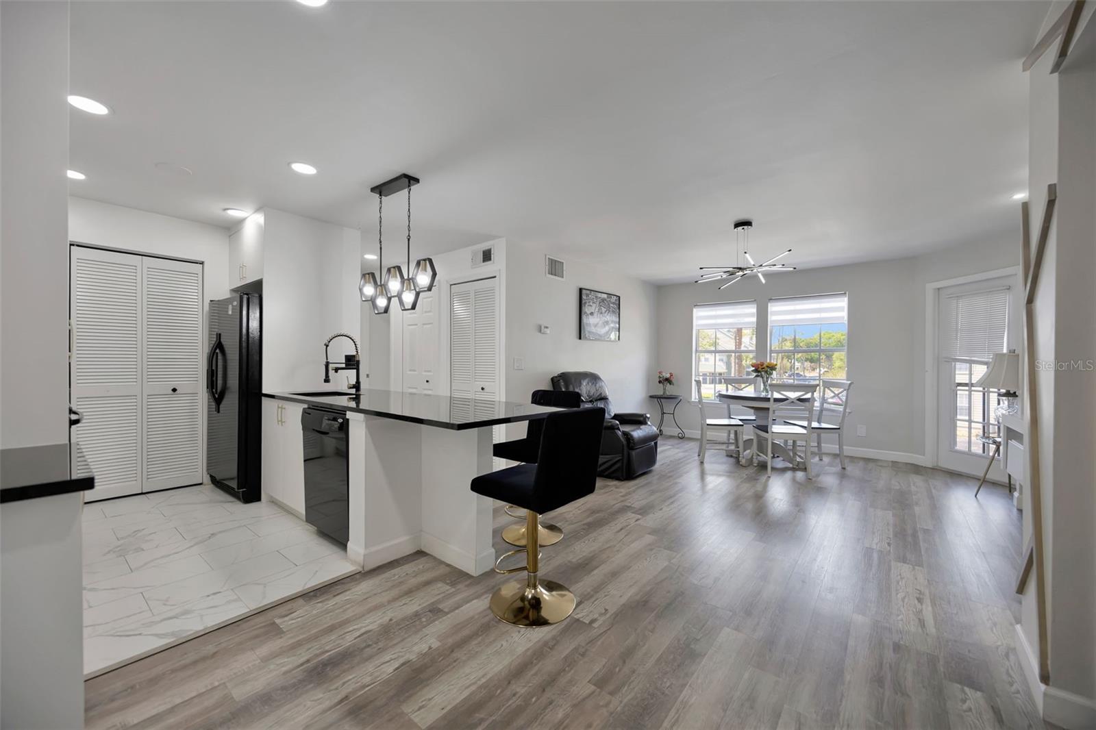6142 WESTGATE DR #204, ORLANDO, FL — photo 8