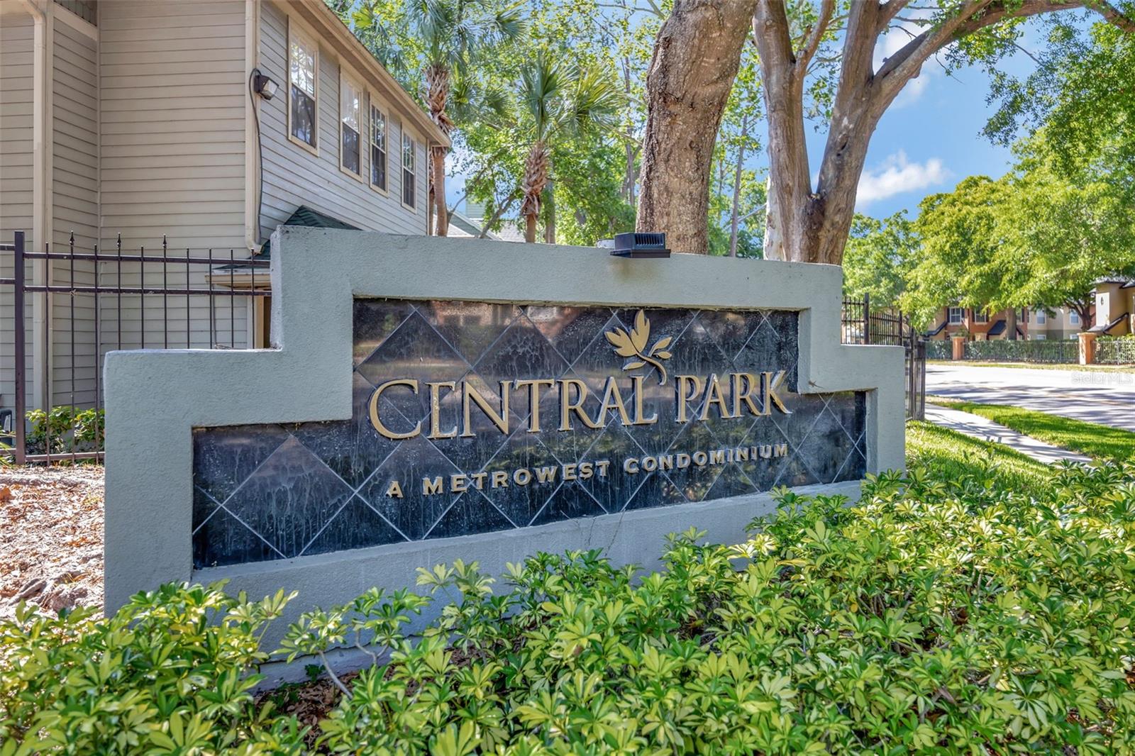 6142 WESTGATE DR #204, ORLANDO, FL — photo 32