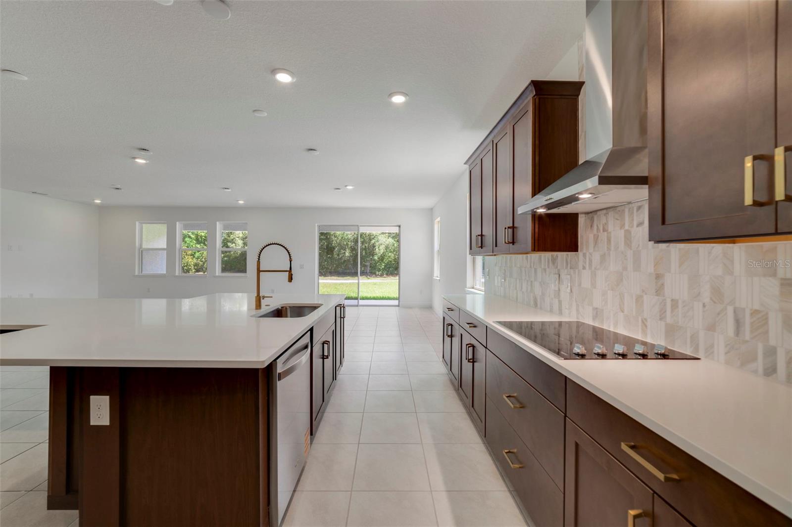 3057 WATER CLOVER CT, APOPKA, FL — photo 3