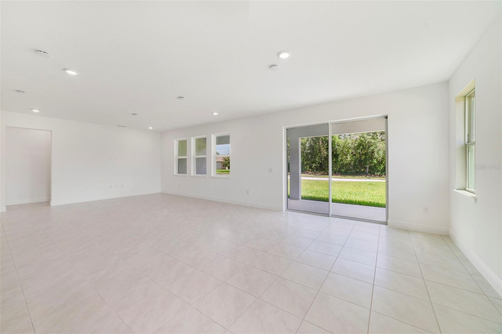 3057 WATER CLOVER CT, APOPKA, FL — photo 9
