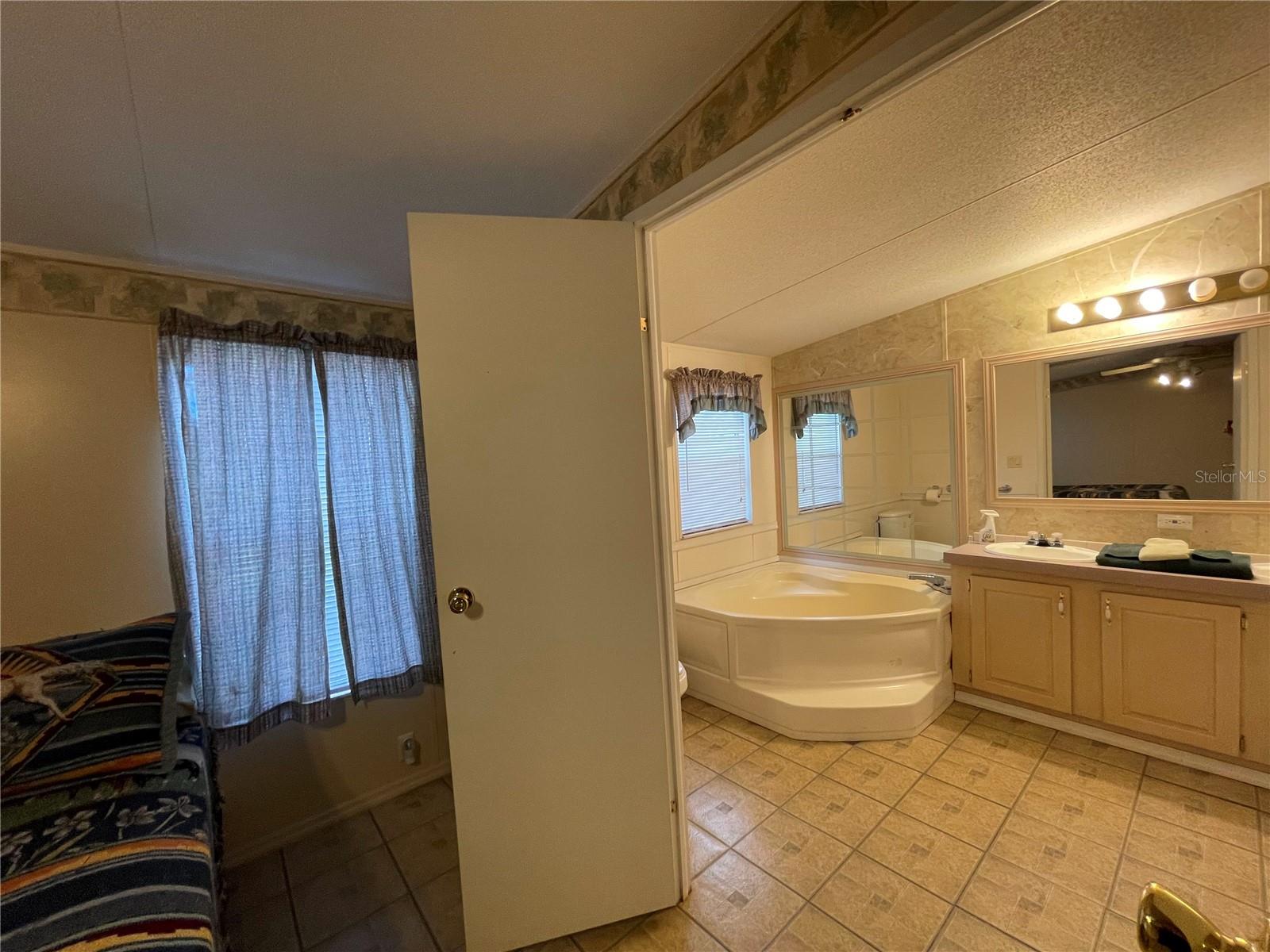 1550 SE 111TH CT, MORRISTON, FL — photo 17