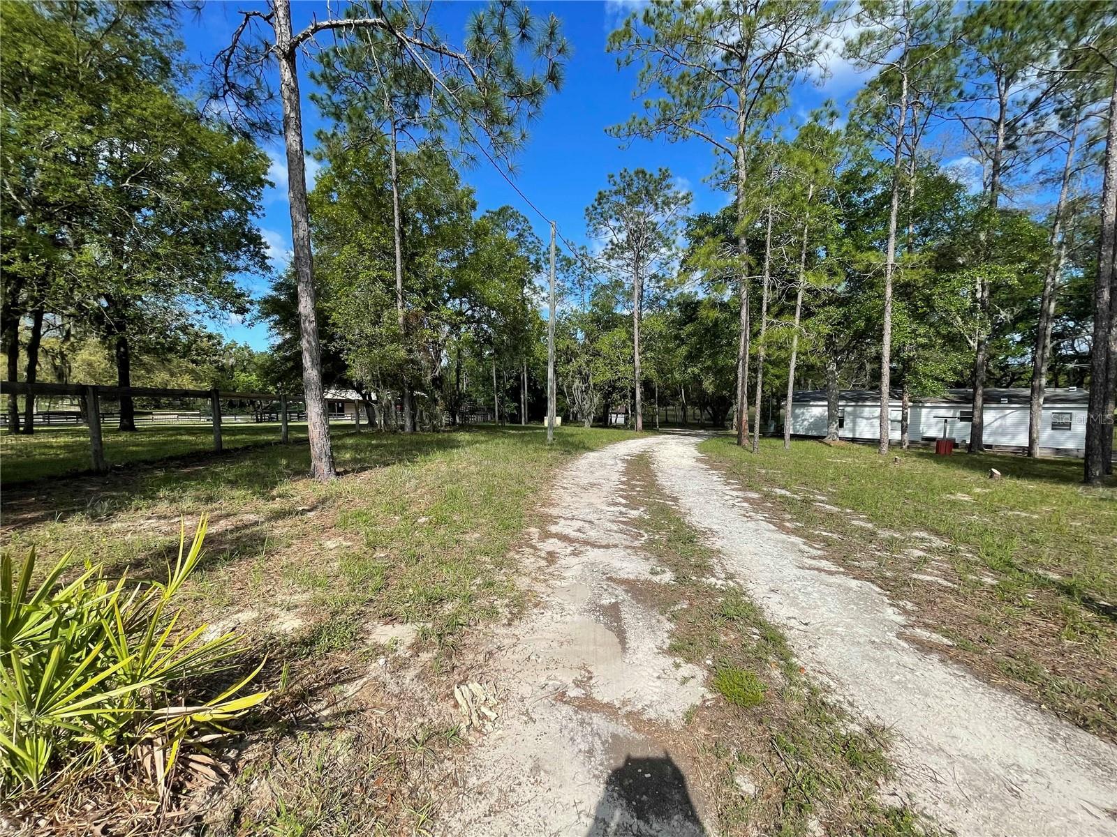 1550 SE 111TH CT, MORRISTON, FL — photo 51