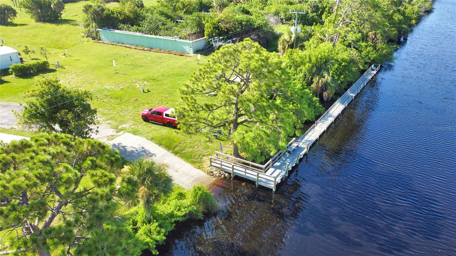 407 MADONNA, NORTH PORT, FL — photo 82