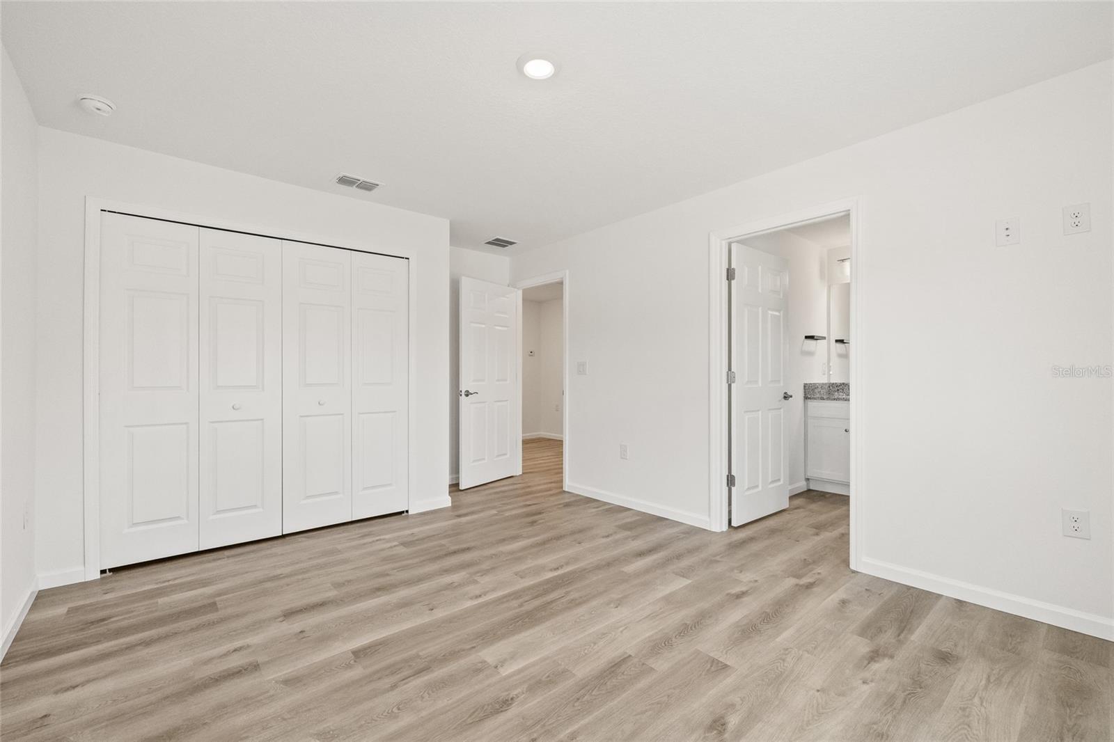 3005 E 17TH AVE, TAMPA, FL — photo 35