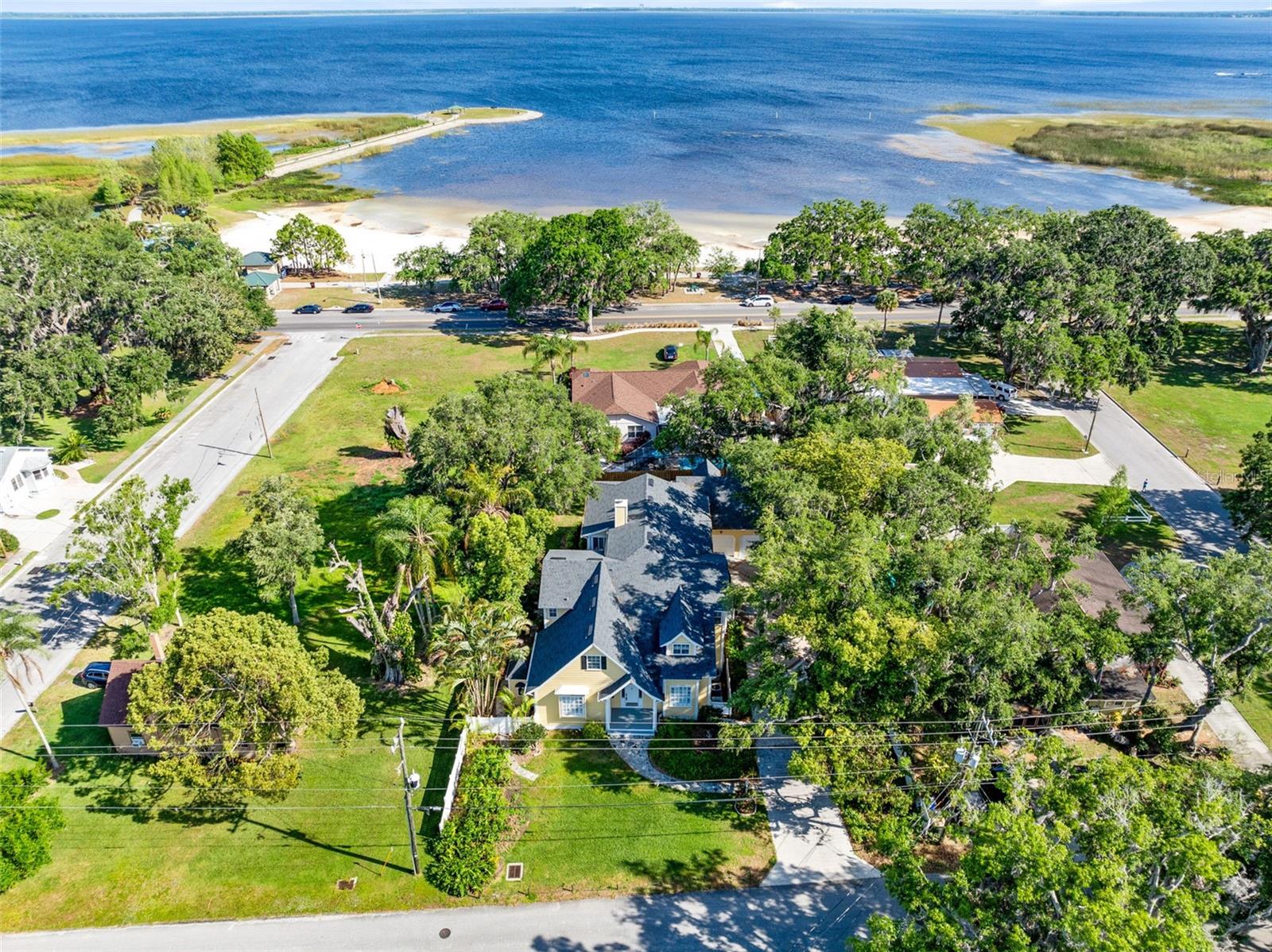 910 CYPRESS AVE, ST CLOUD, FL