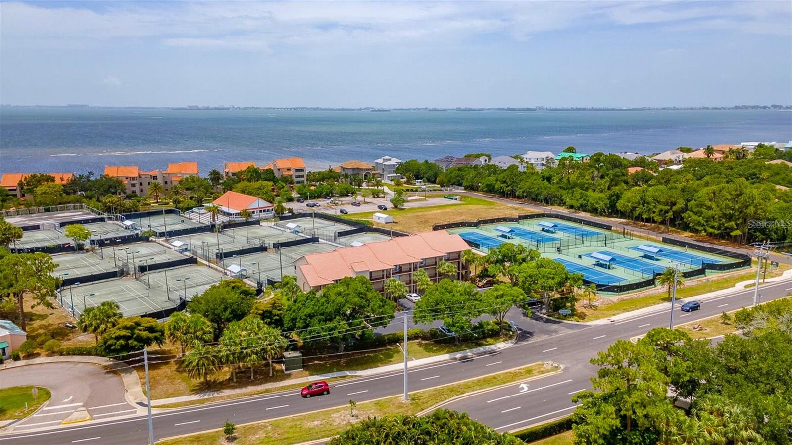 4510 EL CONQUISTADOR PKWY #105, BRADENTON, FL — photo 62