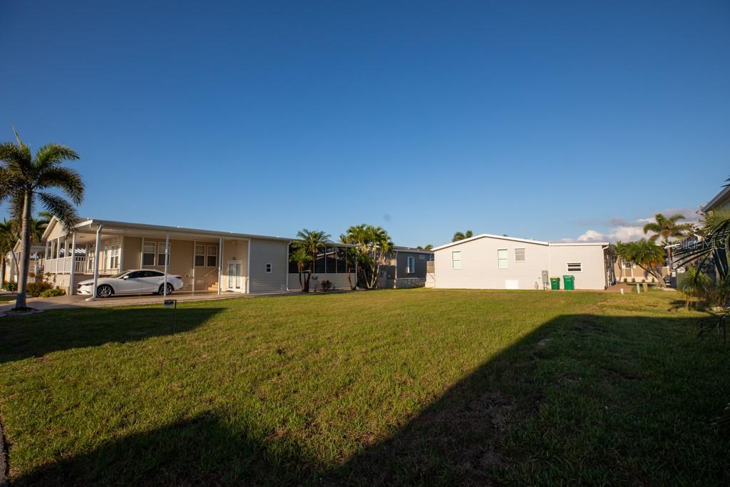 8 EMDEN CIR, PUNTA GORDA, FL — photo 4