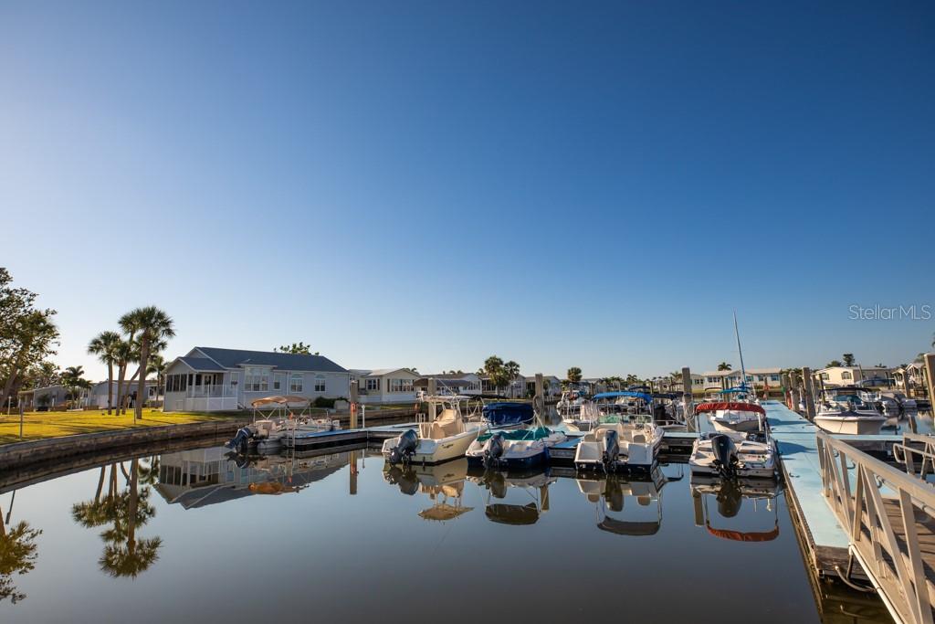 8 EMDEN CIR, PUNTA GORDA, FL — photo 21