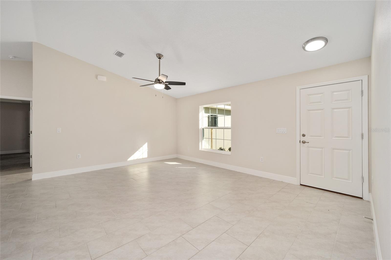 2398 W DEVON DR, CITRUS SPRINGS, FL — photo 4