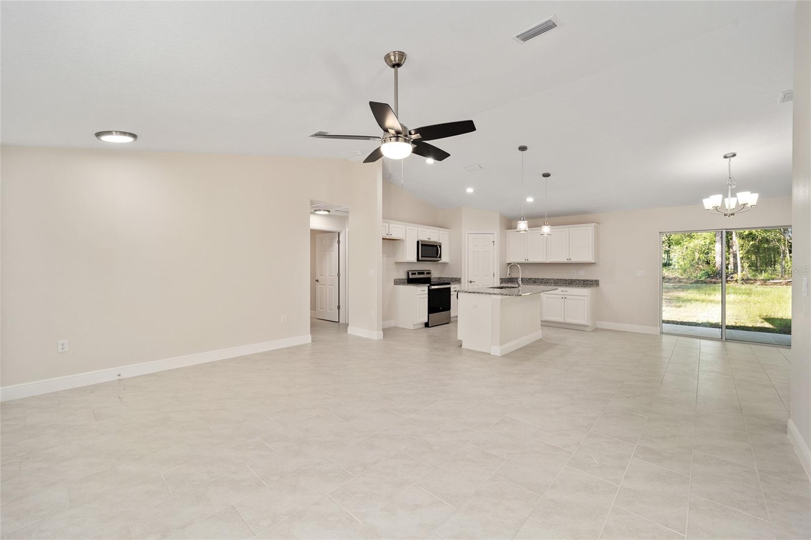 2398 W DEVON DR, CITRUS SPRINGS, FL — photo 5