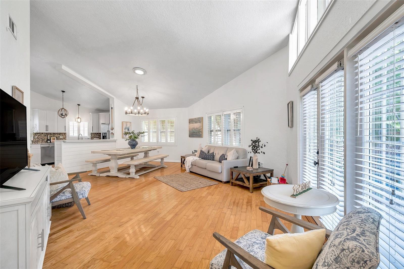 1261 12TH CT SW, LARGO, FL — photo 10