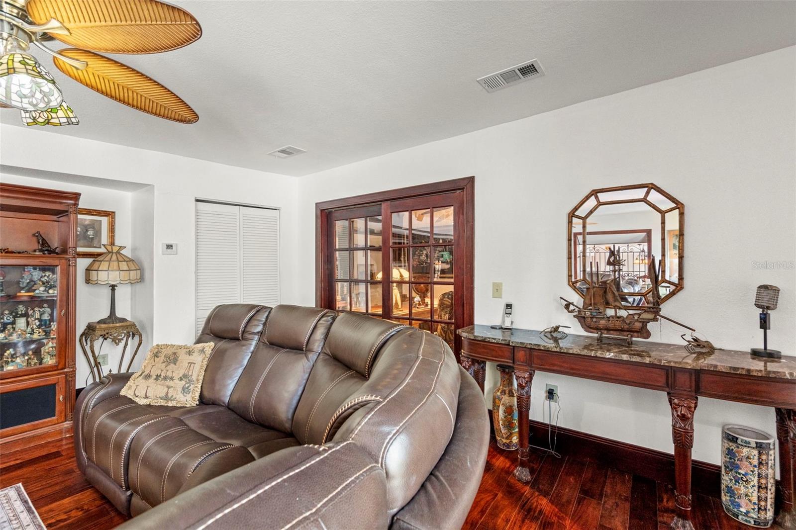 806 NARCISSUS AVE, CLEARWATER BEACH, FL — photo 11
