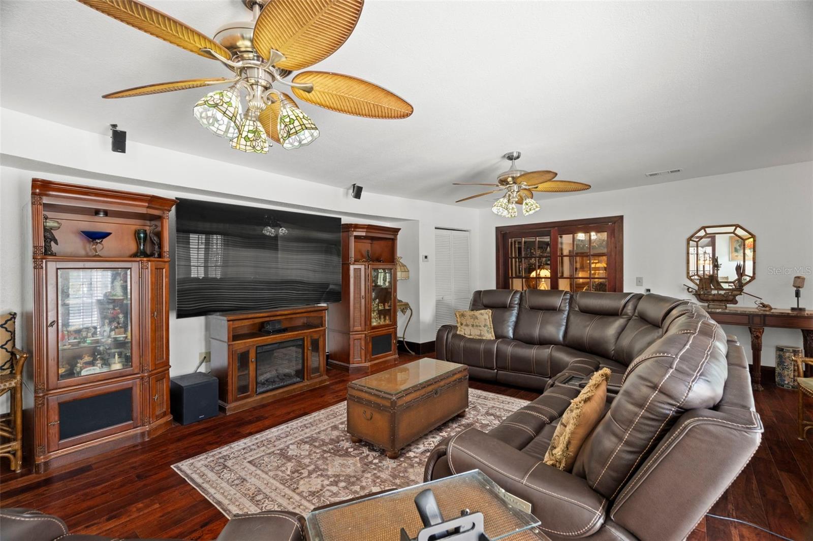 806 NARCISSUS AVE, CLEARWATER BEACH, FL — photo 12