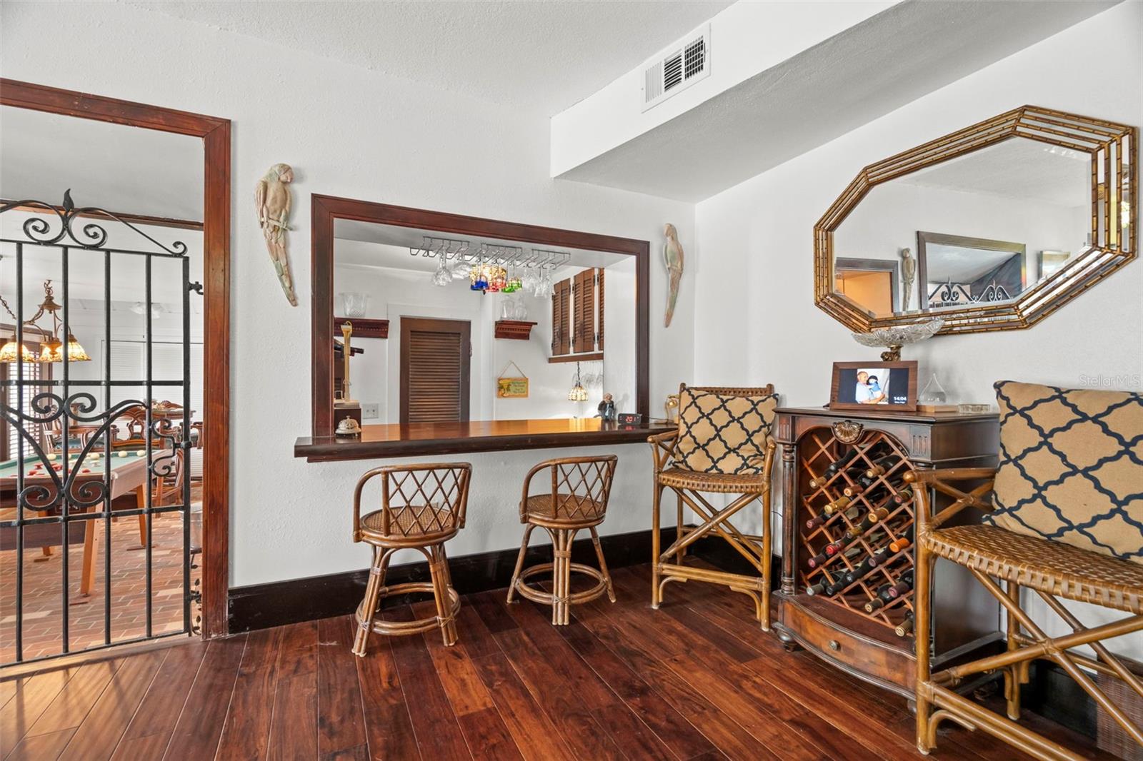 806 NARCISSUS AVE, CLEARWATER BEACH, FL — photo 14