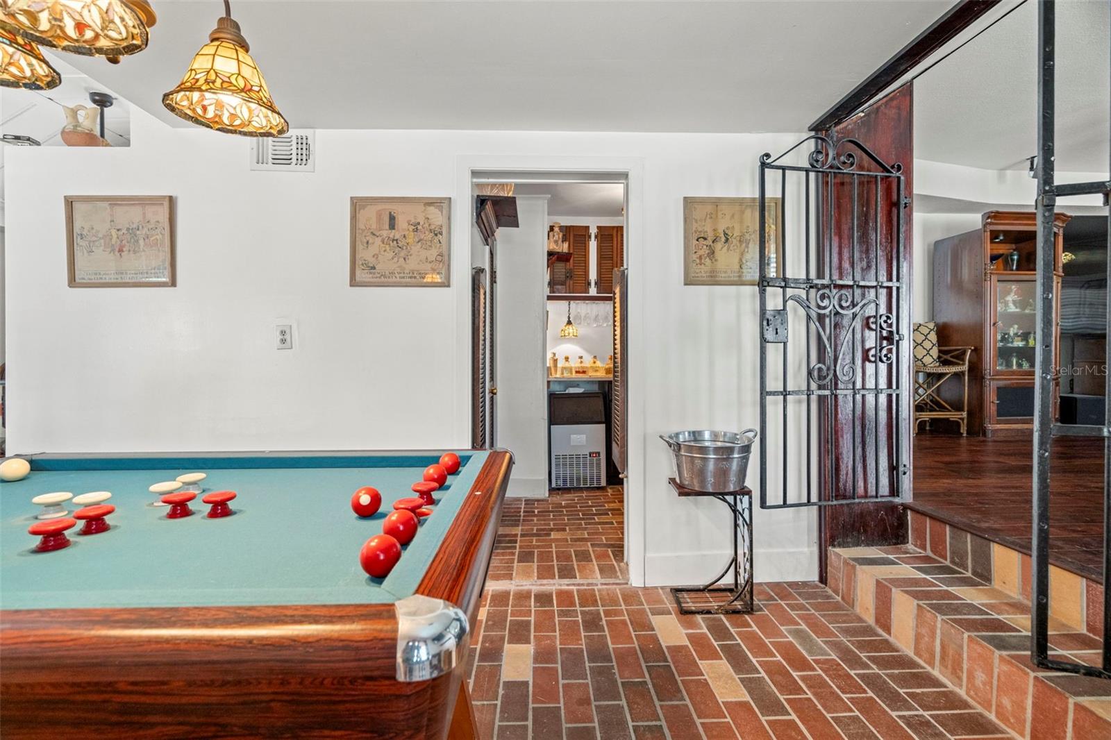806 NARCISSUS AVE, CLEARWATER BEACH, FL — photo 18