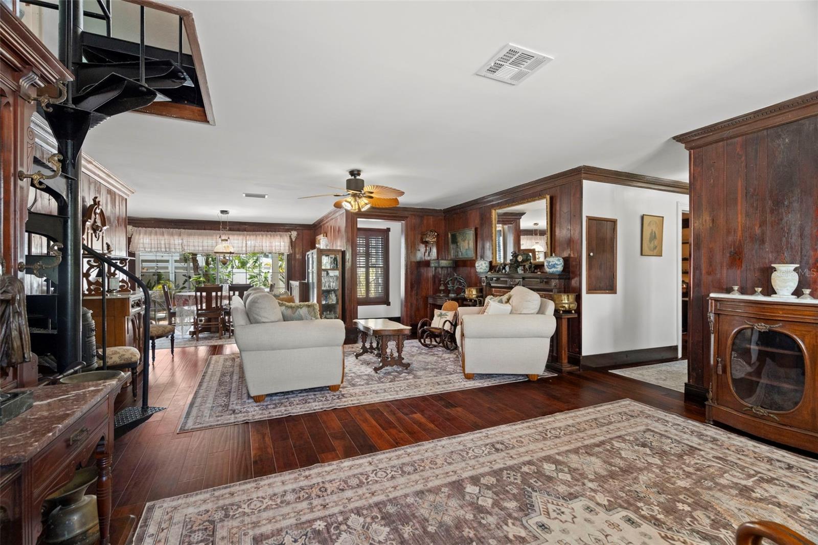 806 NARCISSUS AVE, CLEARWATER BEACH, FL — photo 31