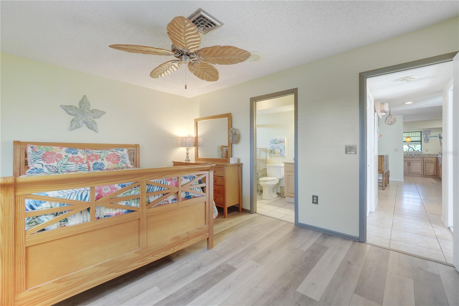 120 VILLA DR #120, OSPREY, FL — photo 28