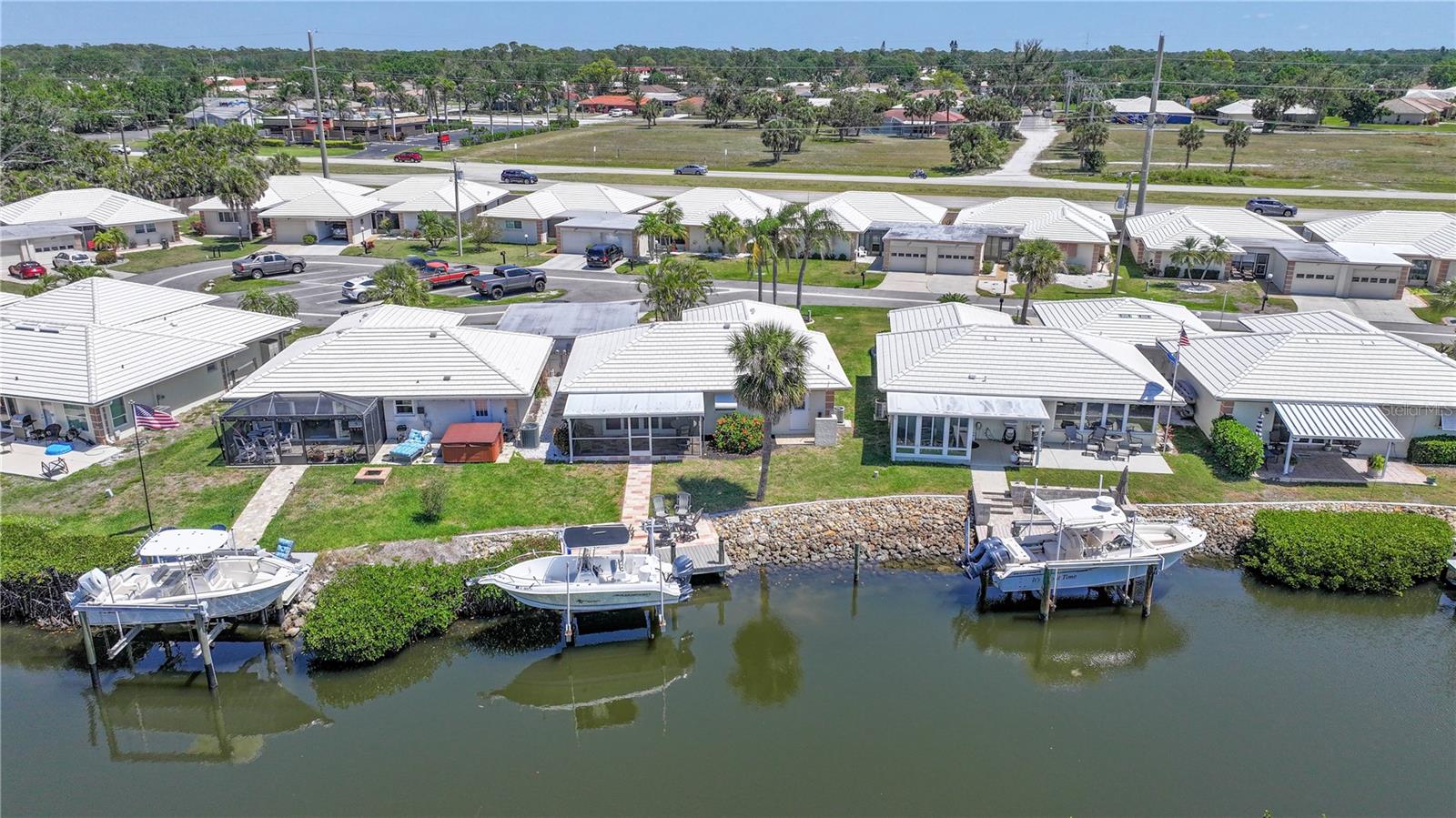 120 VILLA DR #120, OSPREY, FL — photo 35