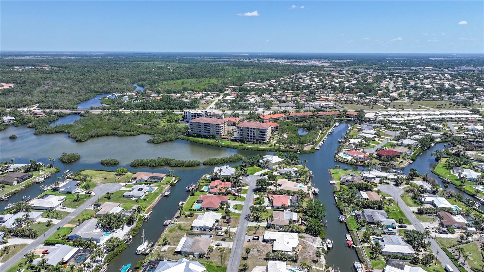 120 VILLA DR #120, OSPREY, FL — photo 47