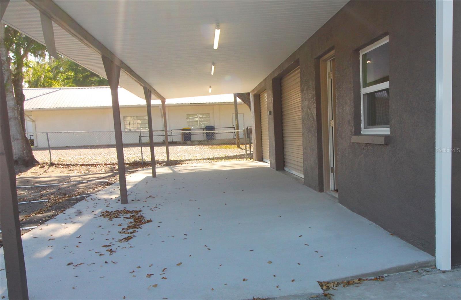 114 W MYERS BLVD, MASCOTTE, FL — photo 26