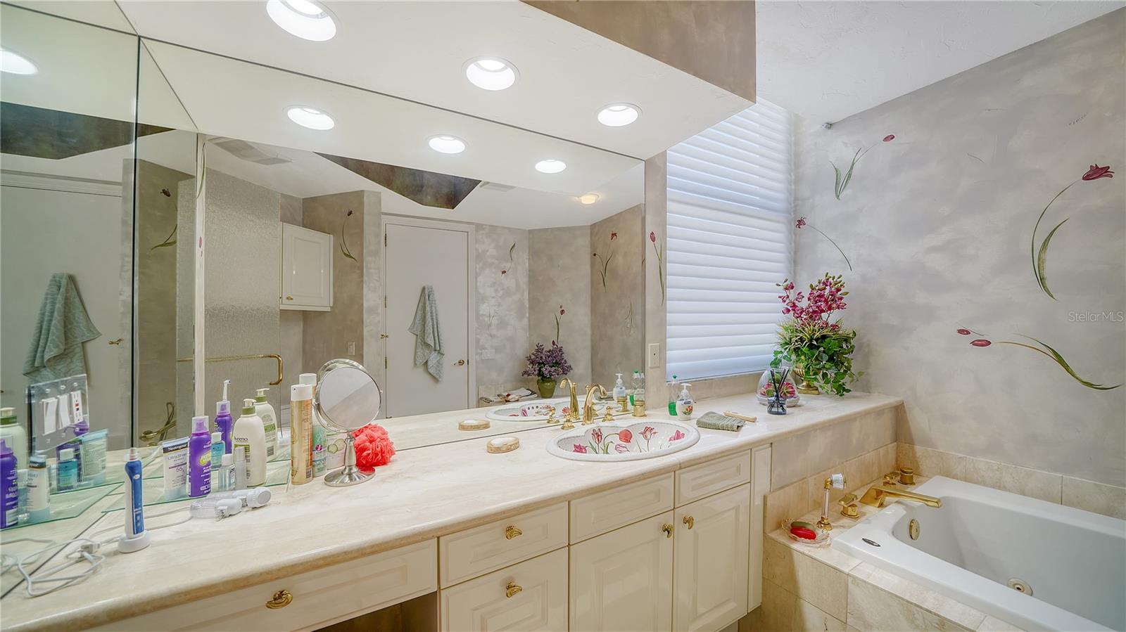 1241 GULF OF MEXICO DR #603, LONGBOAT KEY, FL — photo 34