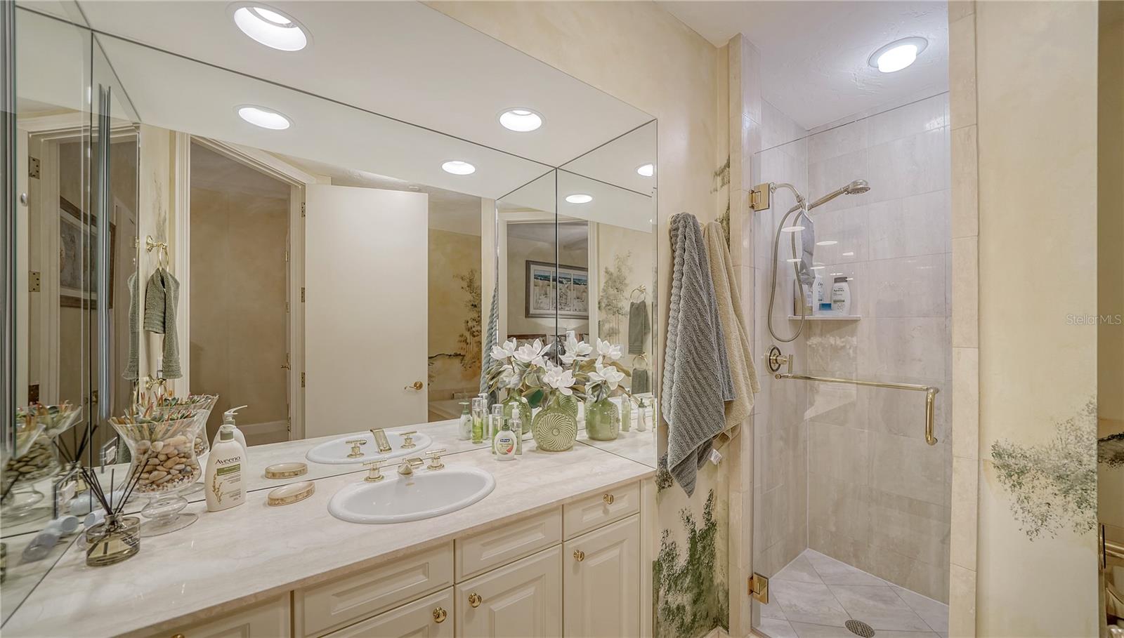 1241 GULF OF MEXICO DR #603, LONGBOAT KEY, FL — photo 39