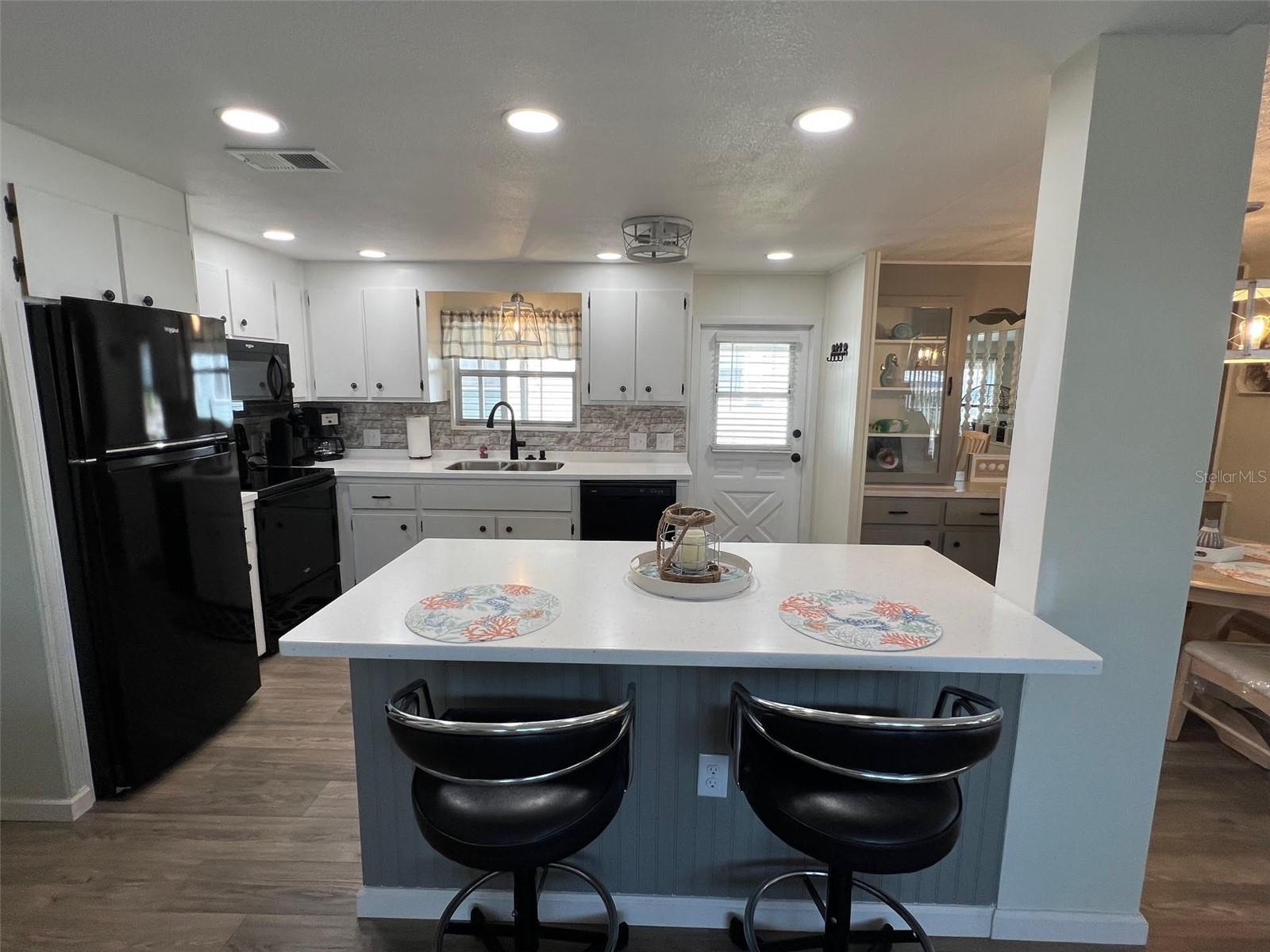 825 COCONUT PALM ST, LARGO, FL — photo 14