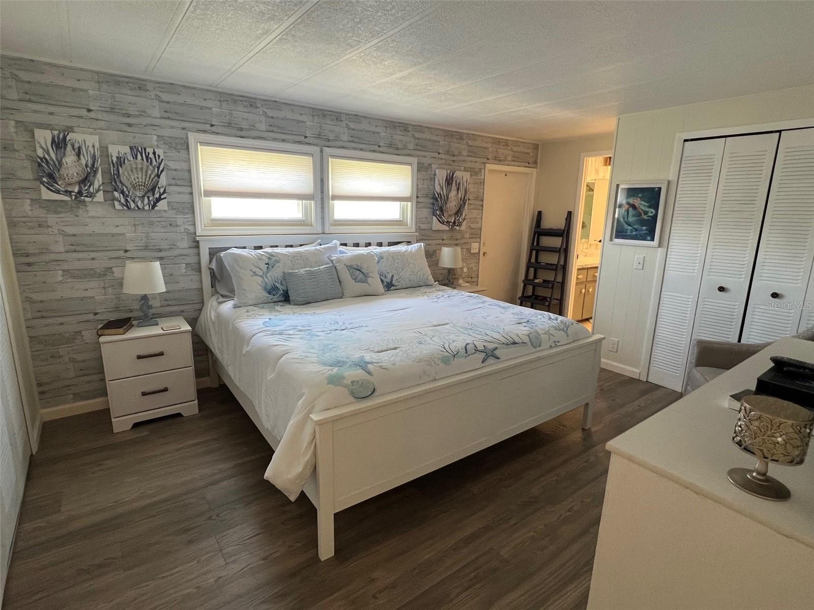 825 COCONUT PALM ST, LARGO, FL — photo 20