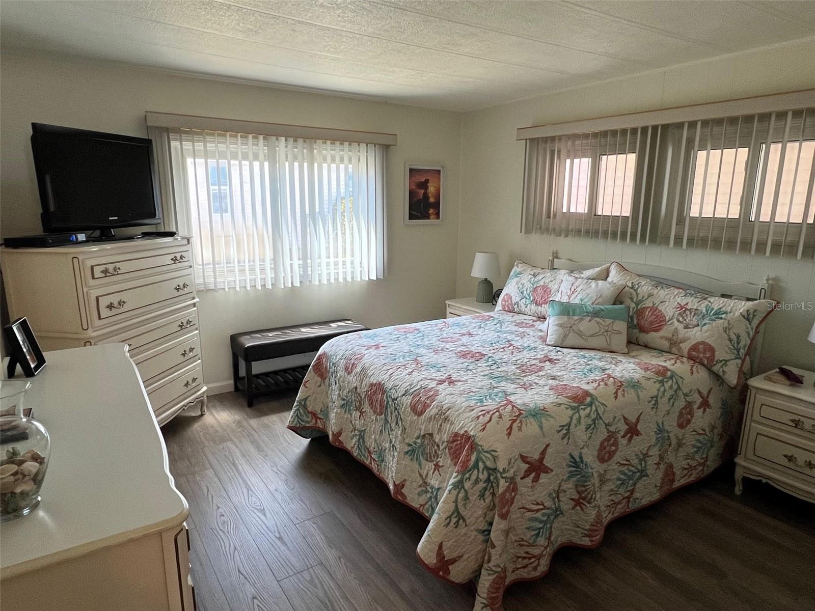 825 COCONUT PALM ST, LARGO, FL — photo 23