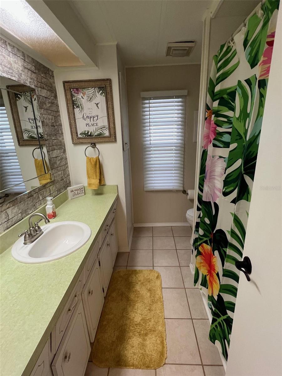 825 COCONUT PALM ST, LARGO, FL — photo 27