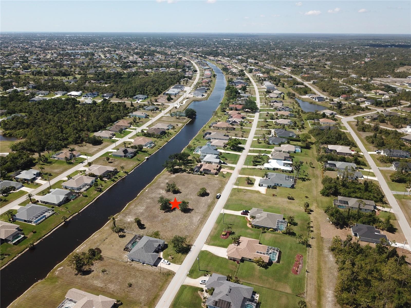 826 BOUNDARY BLVD, ROTONDA WEST, FL