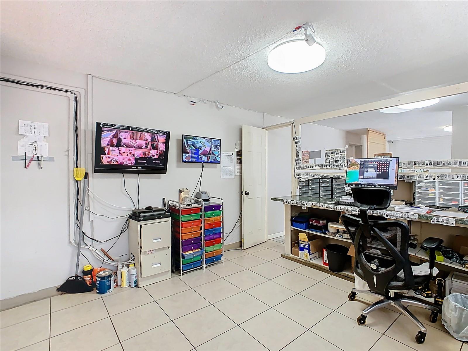 4121 W VINE ST, KISSIMMEE, FL — photo 10