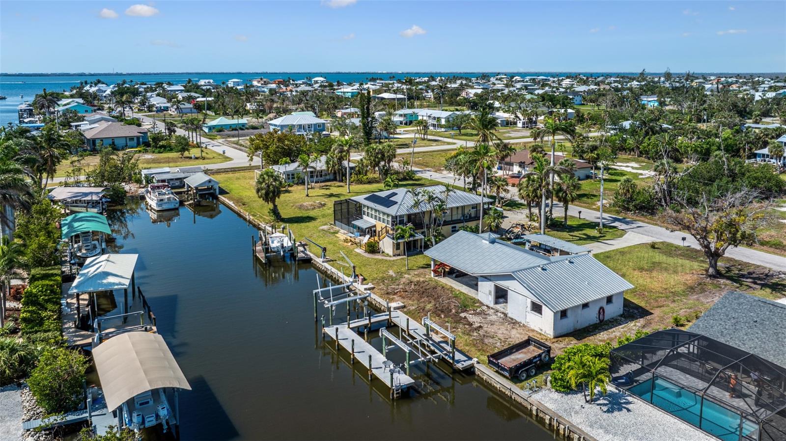 2560 BAYBREEZE ST, ST JAMES CITY, FL — photo 12